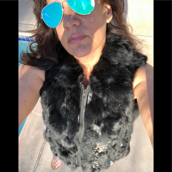 Black Rabbit Fur vest w/ studs - Picture 2 of 8